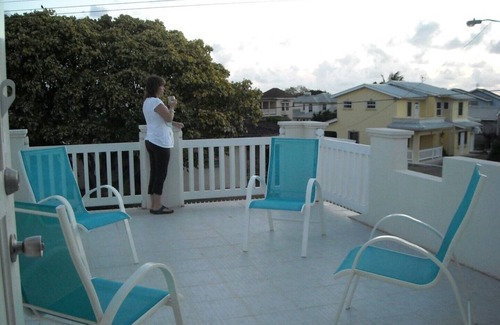 Bridgetown Apartamento | Sundeck Vacation Barbados Apartment #1 upstairs on left side, private entrance