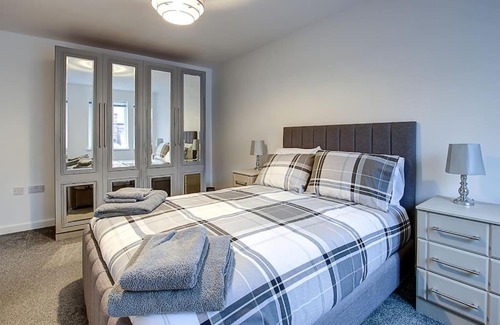 Roker Apartamento | Sunderland Short Stays 2 bedroom apartment Free Parking Fulwell SR6