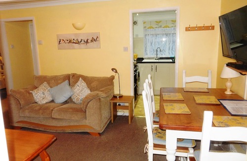 Dartmouth Chalet De Esquí | 2 bedroom-Chalet-Clásico-Baño privado con ducha-Vista al Parque