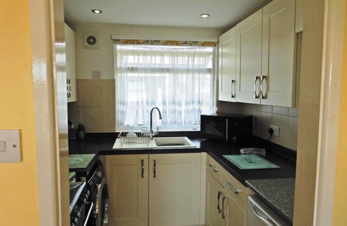 Dartmouth Chalet De Esquí | 2 bedroom-Chalet-Clásico-Baño privado con ducha-Vista al Parque
