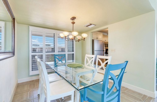 Sanibel Condominio | Reloj de sol de lujo de 2 dormitorios frente al mar F401 en el Golfo de México