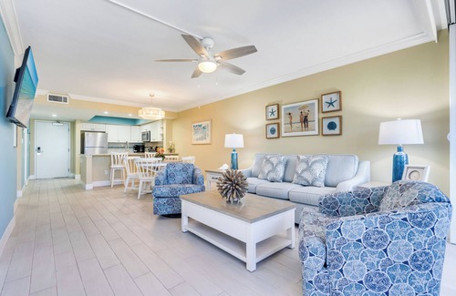 Sanibel Condominio | Reloj de sol de Sanibel, lujo, pasos a la playa, ver espectáculo de delfines desde Lanai