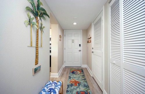 Sanibel Casa | Sundial P402 Gulf View Two bedroom Beach Condo