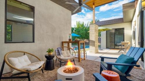 Peaceful Valley Casa | Sundrenched by AvantStay Pool Mins to Old Town