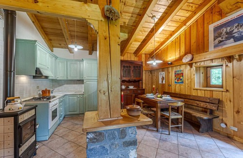Courmayeur Cabaña | Sunflower Chalet - Val Veny