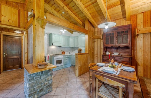 Courmayeur Cabaña | Sunflower Chalet - Val Veny