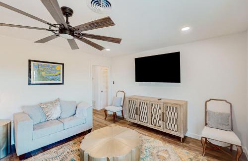 Del Mar Apartamento | Sunflower of Ocean Drive