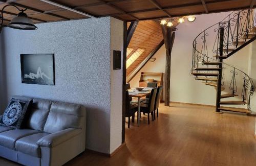 Vysehrad Apartamento | Sunflower Prague Apartments and suites