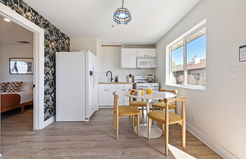 Joshua Tree Casa | Sunflower Ranch | 1mi from JT | New Pool + Game Room
