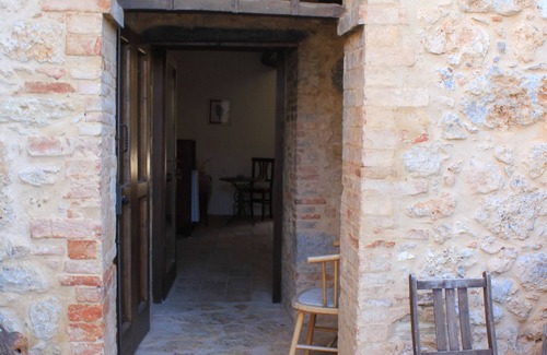 Simignano Casa | Sunflower Room
