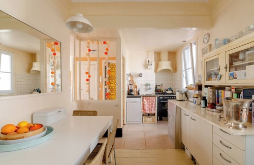 Batignolles Apartamento | Sunflower Soul, by Veeve
