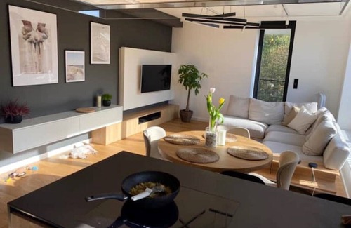 Zwierzyniec Apartamento | Sunflower Superior Suite