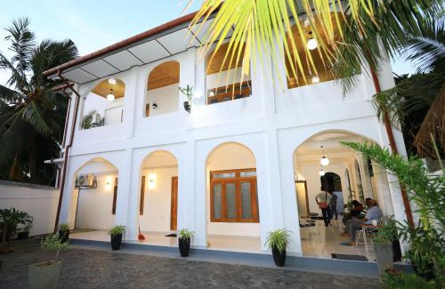 Jaffna Casa | Sunflowers Canada House