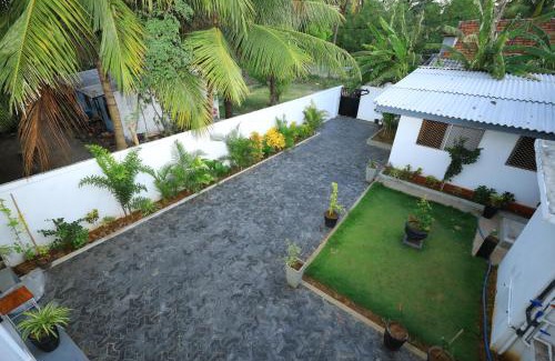 Jaffna Casa | Sunflowers Canada House