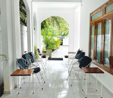 Jaffna Casa | Sunflowers Canada House