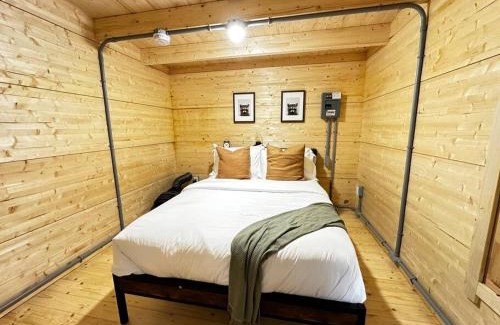 Kings County Casa | Sunken Escapes Cabin 7
