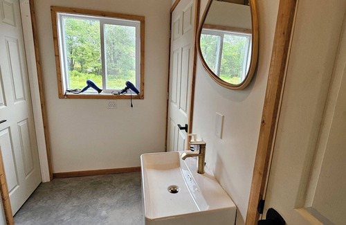 Kings County Casa | Sunken Escapes Racoon Cabin #7