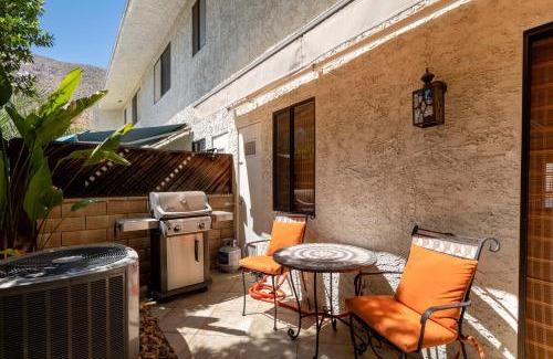 Historic Tennis Club Casa | Sunkist at 411 - Walking Distance to Downtown PS