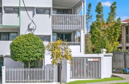 Carina Heights Apartamento | Sunlight Sanctuary