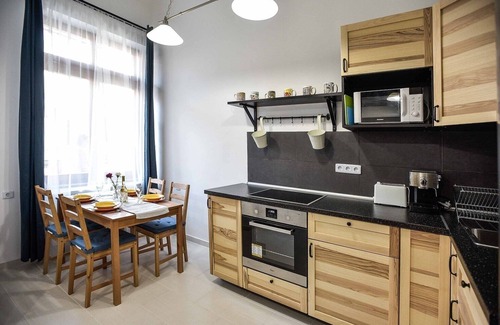 Erzsebetvaros Apartamento | ❤️ SUNLIT APT, 2 sep camas cerca de la sinagoga, AC + WIFI