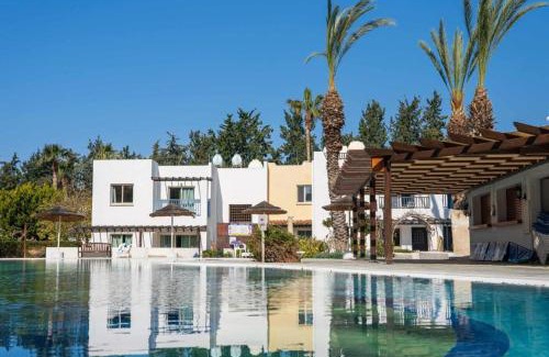 Paphos Apartamento | SunNsea Apartment