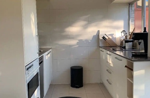 Potts Point Apartamento | Sunny 1 Bedroom City Apartment with Rooftop Pool & BBQ
