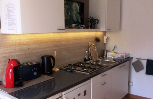 Sencelles Apartamento | Soleado apartamento de 1 habitación en una casa señorial histórica con piscina y jardín
