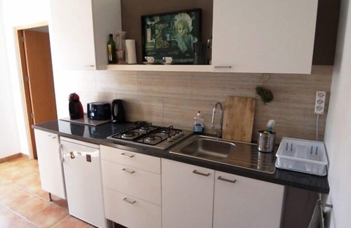 Sencelles Apartamento | Soleado apartamento de 1 habitación en una casa señorial histórica con piscina y jardín