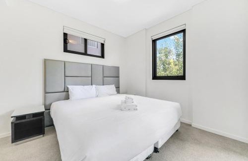 Rouse Hill Apartamento | Sunny 2-Bedroom Apartment with Parking in Rouse Hill