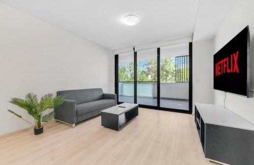 Rouse Hill Apartamento | Sunny 2-Bedroom Apartment with Parking in Rouse Hill