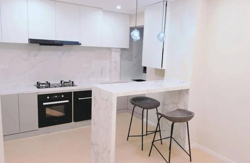 Shanghai Apartamento | Sunny Abode富源公寓 3-Bedroom near Tianzifang