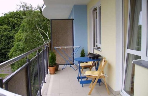 West Pomeranian Voivodeship Apartamento | Sunny Aga Apartment 200m to sea promenade