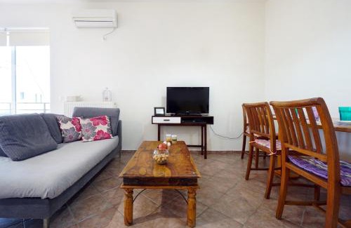 Makrys Tichos Apartamento | Sunny Apartment