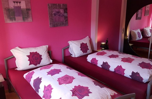 Bant Apartamento | Soleado apartamento en WHV, recientemente renovado, jardín para barbacoas, playa del sur,