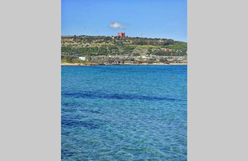Għadira Apartamento | Sunny Apartment in Tas-Sellum Mellieha, Malta.