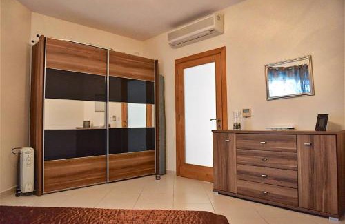 Għadira Apartamento | Sunny Apartment in Tas-Sellum Mellieha, Malta.