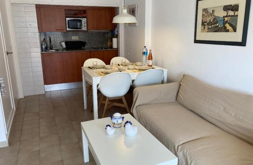 Tossa de Mar Apartamento | Sunny apartment with pool