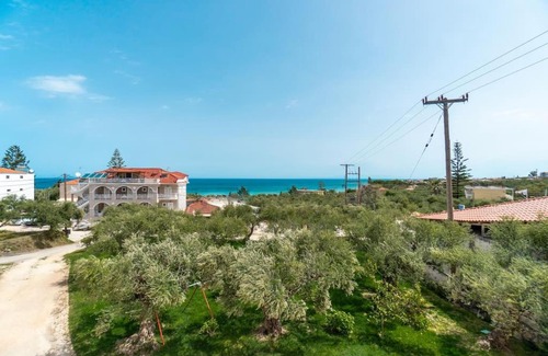 Amoudi Apartamento | Sunny Aprt at Klelia Cottage