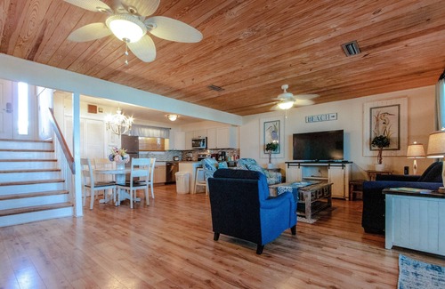 Sunnyside Casa | Sunny Beach by Book That Condo