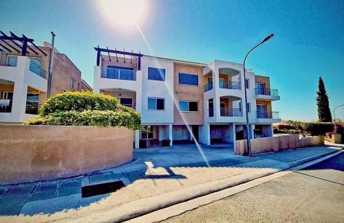 Peyia Town Apartamento | Sunny Bliss