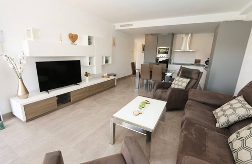 San Pedro del Pinatar Casa | Sunny bungalow with roof terrace and south-facing pool in San Pedro del Pinatar