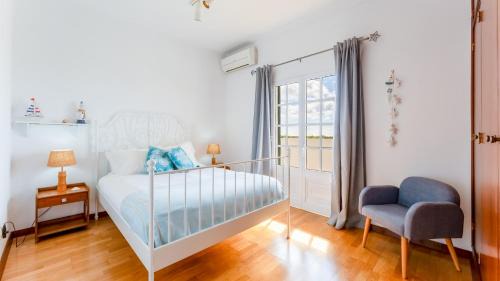 Santo Estevao Casa | Sunny & Calm 4 BDR House W/Pool by Lovelystay