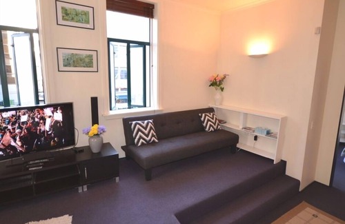 Te Aro Apartamento | Sunny Central Large CBD Apartment (v13)