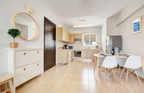 Kapparis Apartamento | Soleado y acogedor - Apartamento de vacaciones de 2 habitaciones cerca del mar - Mythical Sands Resort