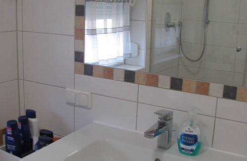 Unterallgau Apartamento | Sunny, cozy vacation room with balcony in Trunkelsberg