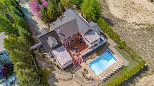 Grand Beach Casa | Sunny Dunes Retreat