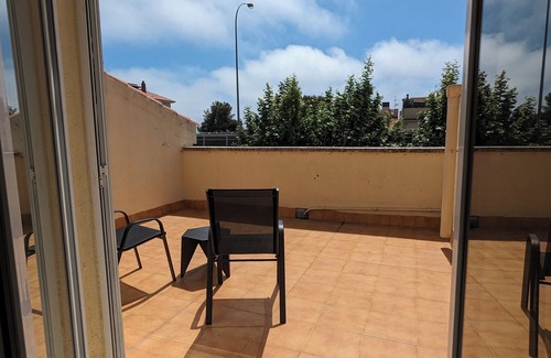 Arenys de Mar Apartamento | Apartamento soleado cerca de la playa