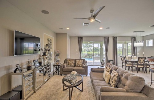 Fort Myers Casa | Sunny Ft Myers Abode with Community Amenities!