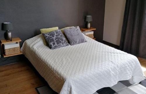 Frahan Casa | Sunny Garden Cottage, Alle