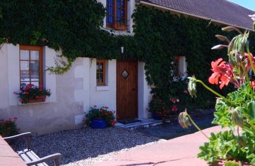 Abilly Casa | Maravillosa casa rural con gran jardín privado, piscina climatizada para las vacaciones perfectas!